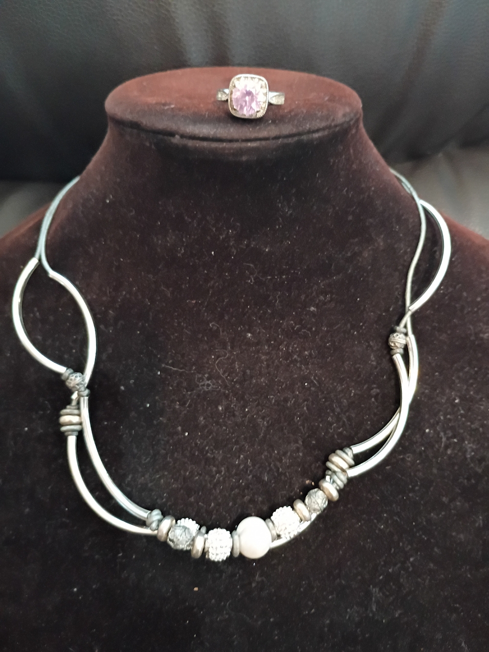 San Diego California Silver Tone Necklace & Ring Set